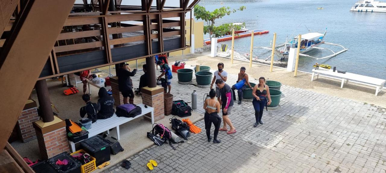 Aquaventure Reef Club Hotel Mabini  Eksteriør billede