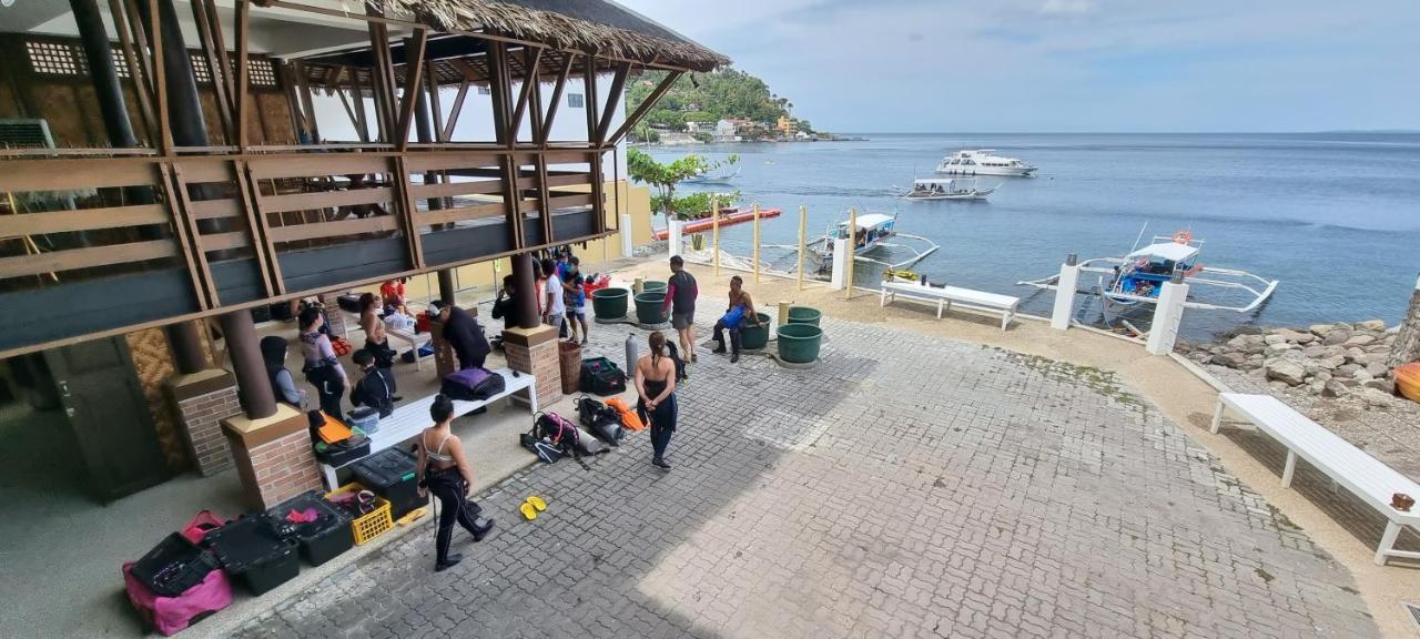 Aquaventure Reef Club Hotel Mabini  Eksteriør billede