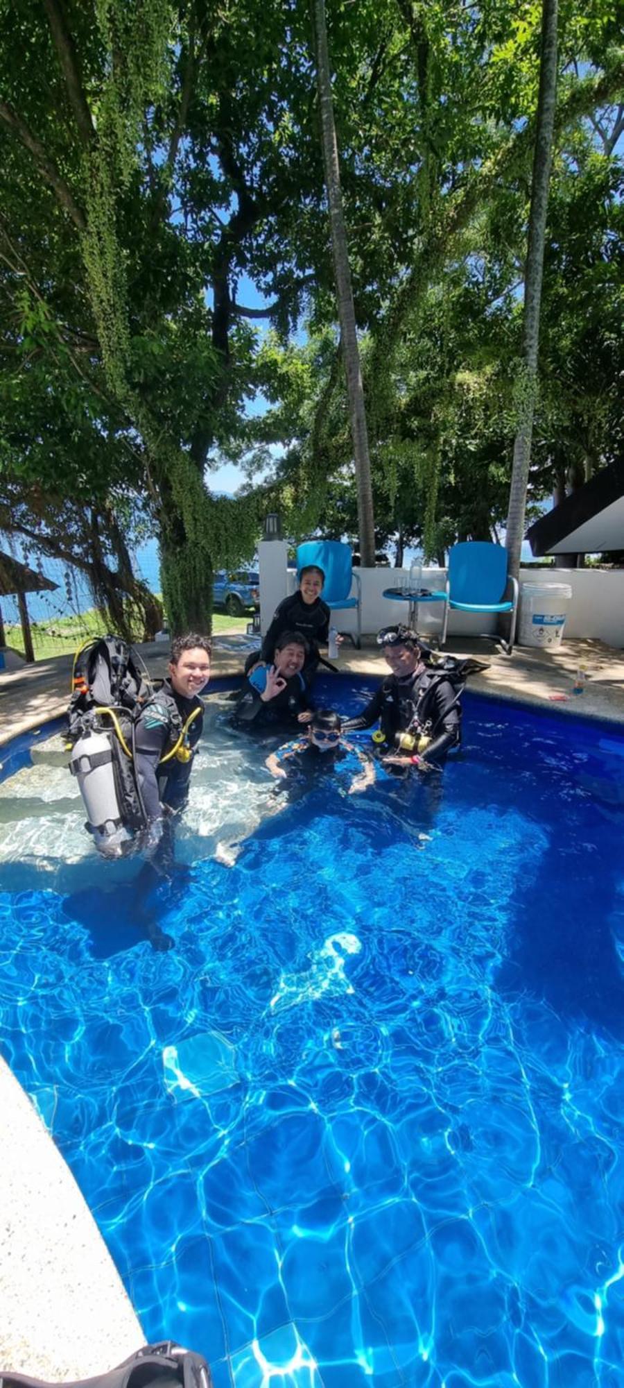 Aquaventure Reef Club Hotel Mabini  Eksteriør billede